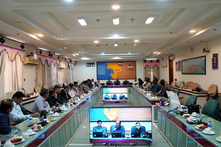 مراسم بزرگداشت روز شهردار و دهیار در بوشهر برگزار شد مراسم بزرگداشت روز شهردار و دهیار در بوشهر برگزار شد