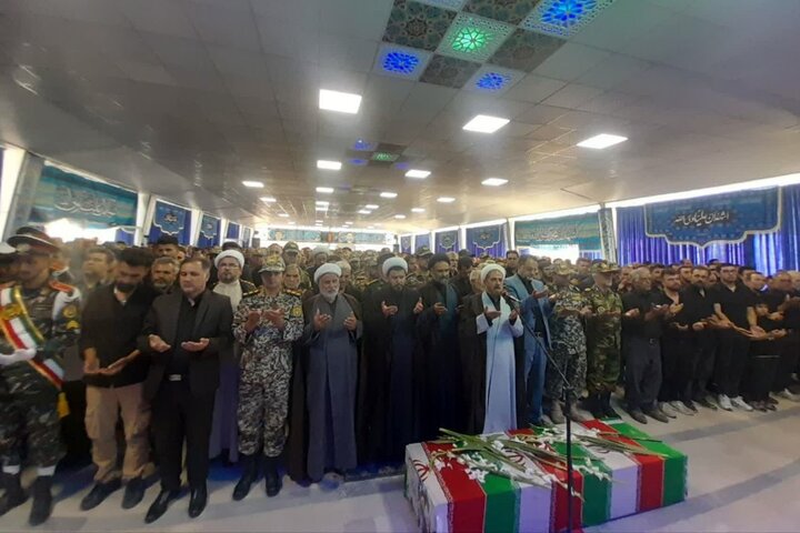 پیکر شهید پدافند هوایی «مهداد پاشاییفر» در مراغه تشییع شد پیکر شهید پدافند هوایی «مهداد پاشاییفر» در مراغه تشییع شد