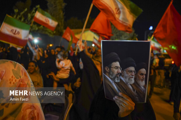 «کشتی سفینه‌النجاه»؛ نماد عاشورا در قلب شیراز  
