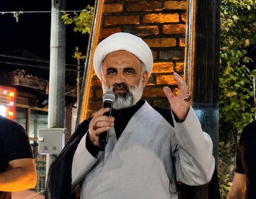 حجت الاسلام محمدی: اقتدار نیروهای مسلح دشمنان را به هراس انداخته است