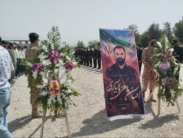 پیکر شهید «احسان ماهور بختیاری» در دورود تشییع و به خاک سپرده شد