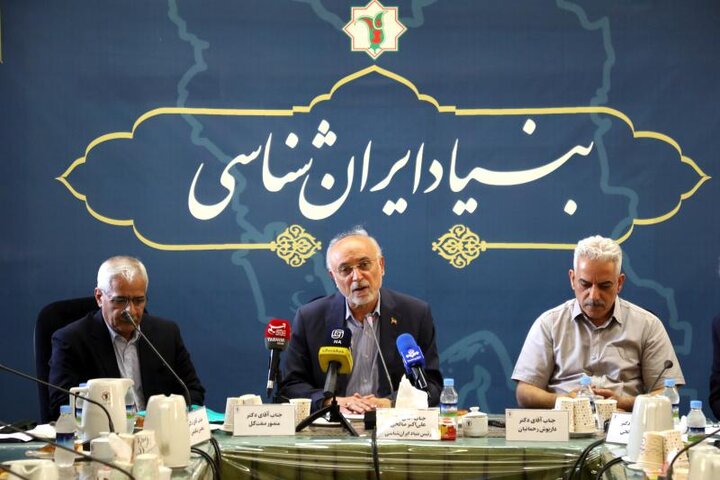 دیپلماسی ایران بر پایه حکمت، عقلانیت و دفاع از منافع ملی استوار است دیپلماسی ایران بر پایه حکمت، عقلانیت و دفاع از منافع ملی استوار است