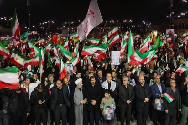 کوفه تکرار نشد؛ روایت ۱۵۰ شبی که مردم در میدان ماندند کوفه تکرار نشد؛ روایت ۱۵۰ شبی که مردم در میدان ماندند