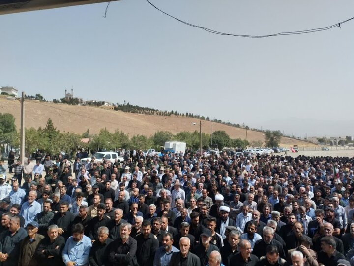 پیکر شهید «احسان ماهور بختیاری» در دورود تشییع و به خاک سپرده شد