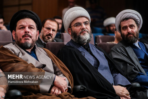 بزرگداشت استاد «علی‌صفایی‌حائری»