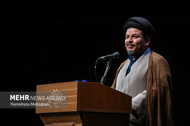 بزرگداشت استاد «علی‌صفایی‌حائری»