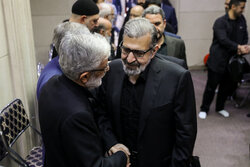 مراسم یادبود شهید زهرا حدادعادل در مسجد امام صادق(ع)