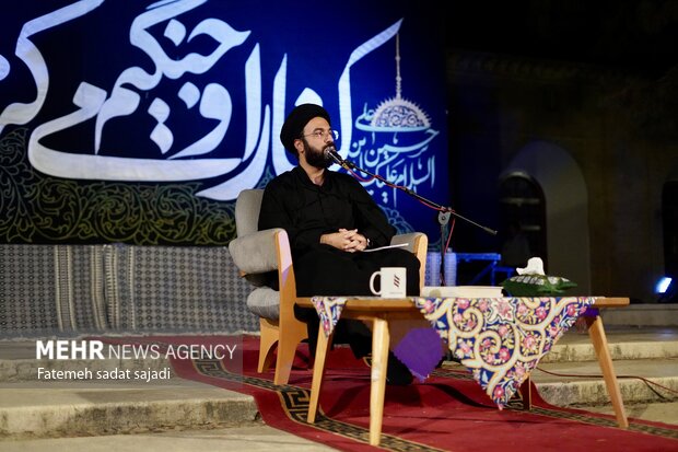 عزاداری هنرمندان کرمانی در رثای امام حسین (ع)