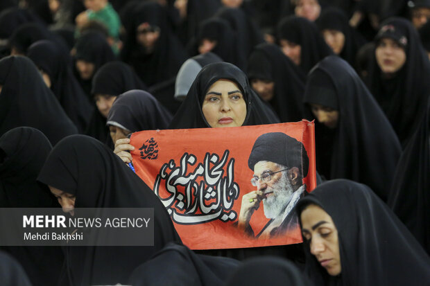 مراسم گرامیداشت رهبر شهید از سوی عتبه حسینیه در قم