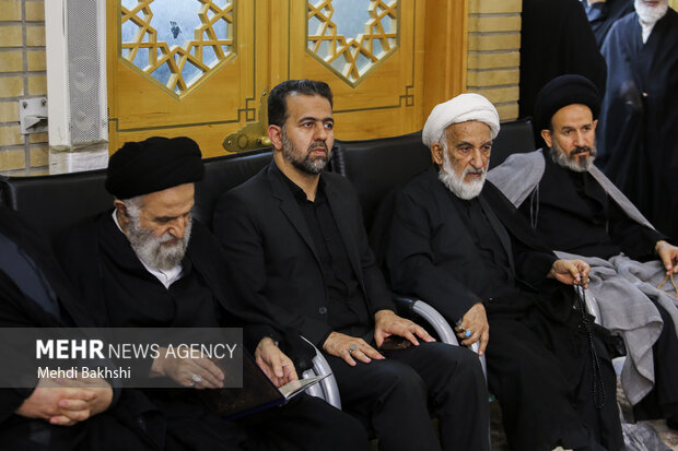 مراسم گرامیداشت رهبر شهید از سوی عتبه حسینیه در قم