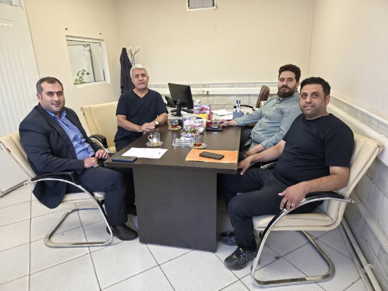خرید یک دستگاه خودروی آتشنشانی جدید برای شهرداری رودبار نهایی شد خرید یک دستگاه خودروی آتشنشانی جدید برای شهرداری رودبار نهایی شد