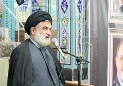 امام جمعه موقت نسیم‌شهر: رسیدگی به معیشت مردم باید در اولویت باشد