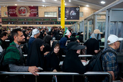 ناوگان ریلی ویژه اربعین نیز وارد چرخه جابه‌جایی زائران در شلمچه شد