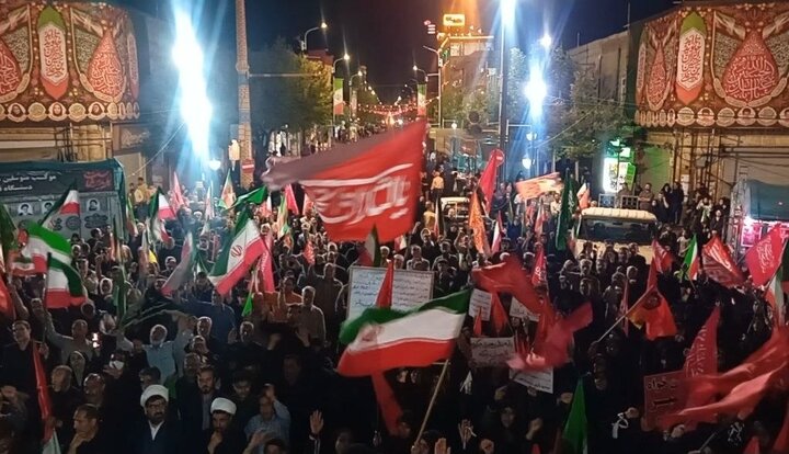 یکصد و پنجاه و سومین شب حضور زنجانیها در میدان یکصد و پنجاه و سومین شب حضور زنجانیها در میدان
