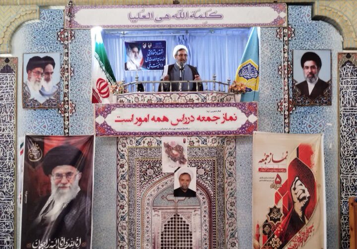 امینی: ایمان و استقامت، عامل پیروزی ملت ایران در برابر دشمن است