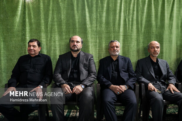 بزرگداشت رهبر شهید انقلاب از طرف خانواده شهید رئیسی