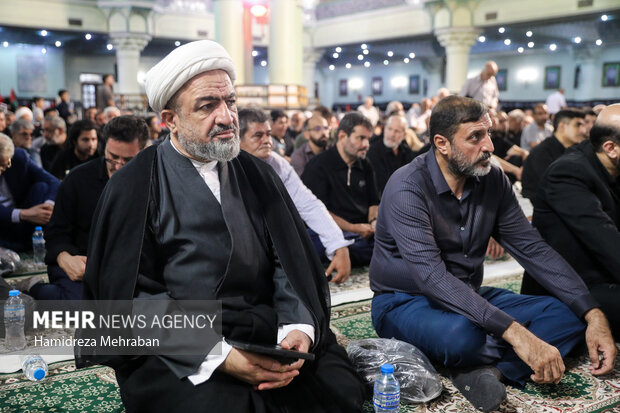 بزرگداشت رهبر شهید انقلاب از طرف خانواده شهید رئیسی