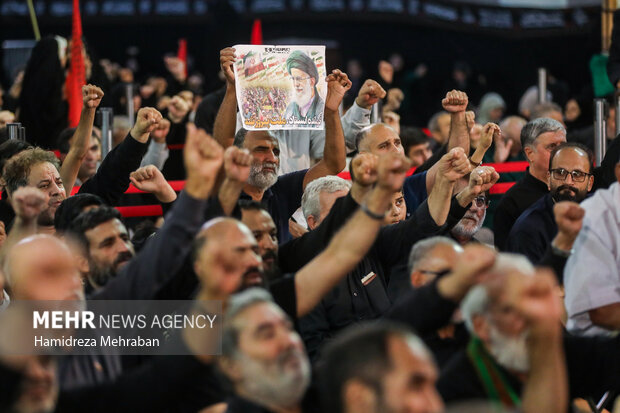 بزرگداشت رهبر شهید انقلاب از طرف خانواده شهید رئیسی