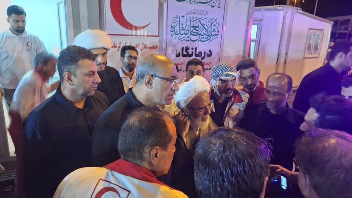 بازدید نماینده ولیفقیه و استاندار کرمانشاه از مرز منذریه