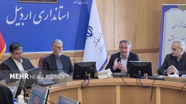 خاکسپاری اکبر عبدی در زادگاهش اردبیل درصورت رضایت خانواده اش