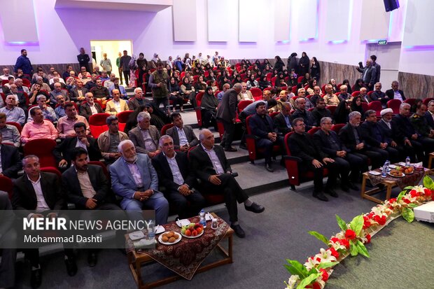 وزیر فرهنگ و ارشاد اسلامی در دیار شیخ صفی‌الدین اردبیلی