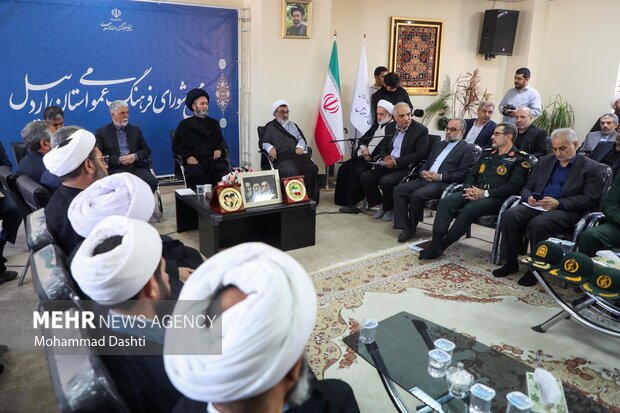 وزیر فرهنگ و ارشاد اسلامی در دیار شیخ صفی‌الدین اردبیلی