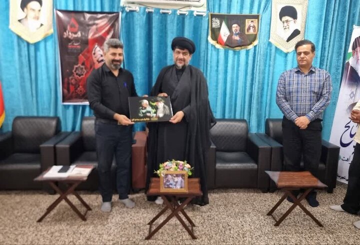 امام جمعه گناوه: گسترش آموزشهای مهارتی زمینهساز رشد اقتصادی است