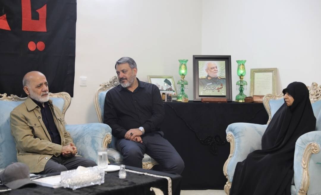 شهید خادمی ترکیبی از روحیه جهادی و دیپلماسی دفاعی بود