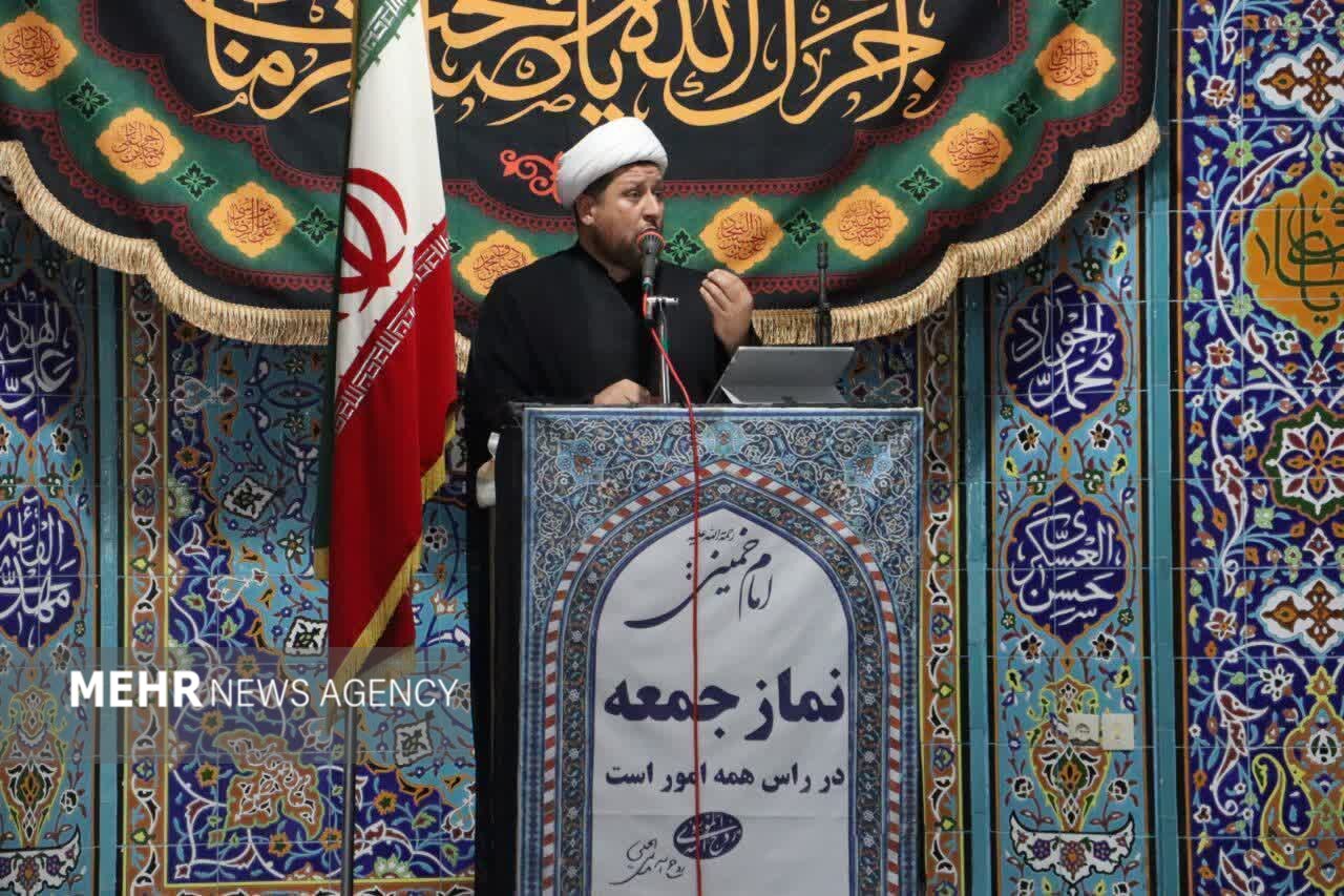 توصیه امام جمعه میامی به مدیران؛ اولویت امروز، خدمت به مردم است توصیه امام جمعه میامی به مدیران؛ اولویت امروز، خدمت به مردم است