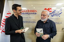 مراسم رونمایی از رمان «اگر»