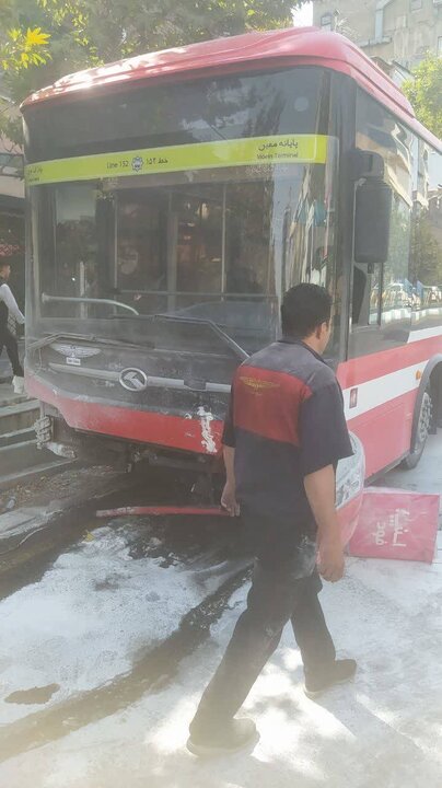 تصادف اتوبوس ولیعصر و پرسش دوباره درباره ایمنی ناوگان پایتخت