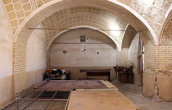 دارهای قالی کرمان در انتظار گره گشایی؛ کاهش تعداد قالیبافان