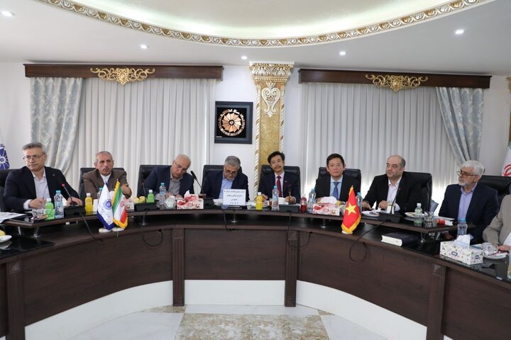 تدوین نقشه همکاری اقتصادی مازندران و ویتنام؛ خاویار بازارپسند است