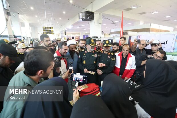 بازدید سردار رادان از مرز خسروی؛ بررسی روند تردد زائران اربعین
