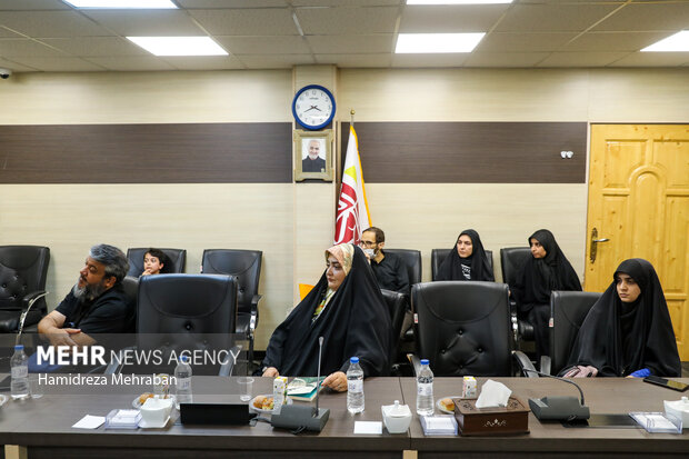مراسم رونمایی از رمان «اگر»