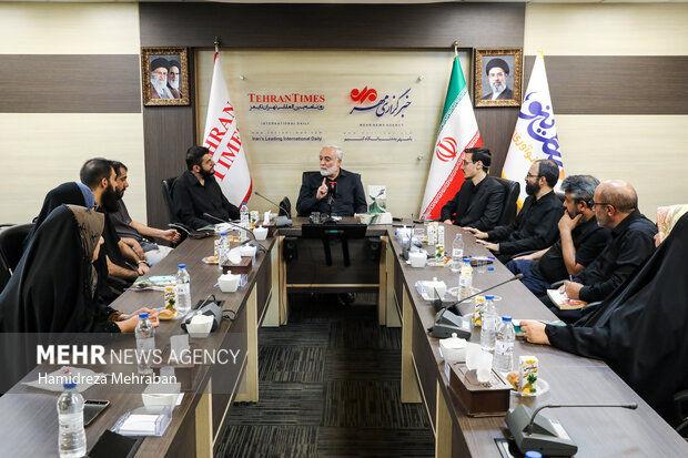 مراسم رونمایی از رمان «اگر»