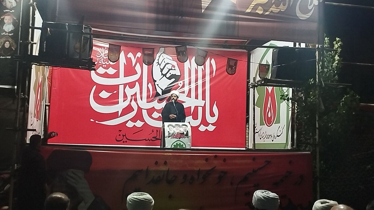 دانیاری: وحدت ملت ایران مهم‌ترین عامل شکست توطئه‌های دشمن است