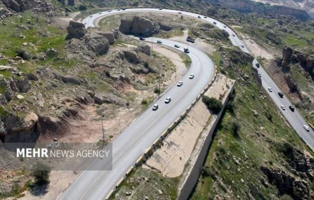 ۱.۵ میلیون تردد بیناستانی در محورهای بوشهر ثبت شد ۱.۵ میلیون تردد بیناستانی در محورهای بوشهر ثبت شد