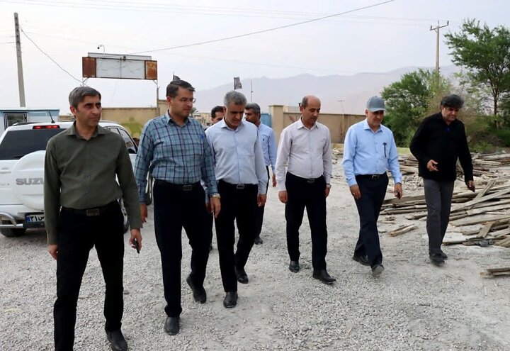 فرماندار دشتی: تکمیل پروژههای آموزشی شهرستان با شتاب بیشتری دنبال شود