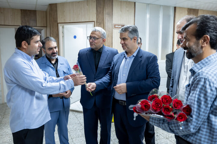 زندیهوکیلی: کمبود نیروی ماهر مهمترین چالش واحدهای صنعتی در مرکزی است