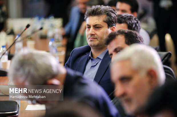 نشست بقاع متبرکه و سرمایه اجتماعی