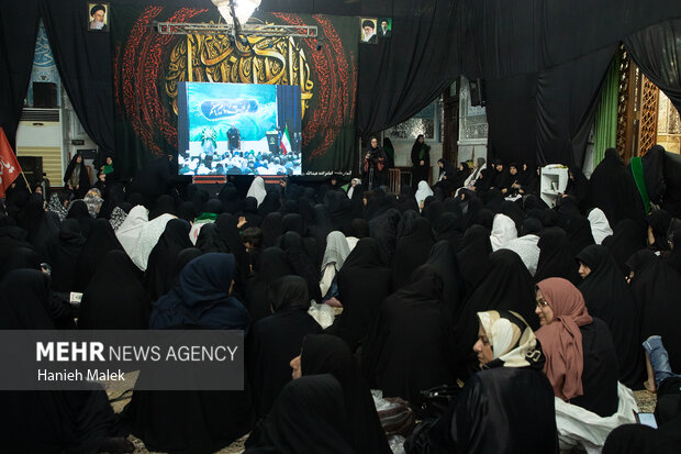 گرامیداشت پانزدهمین روز تدفین پیکر مطهر امام شهید در گرگان