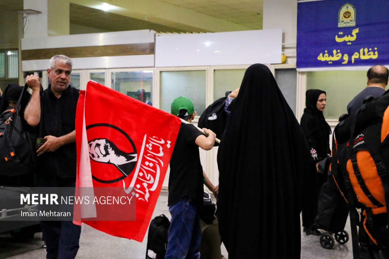 جابجایی ۴۶۰۰ زائر آذربایجان‌غربی به مرز مهران با ناوگان حمل‌ و نقل