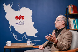 آشتیانی:دشمن باید بفهمد کت تن کیست؛آمریکا به دیوار سخت ایران خورده است