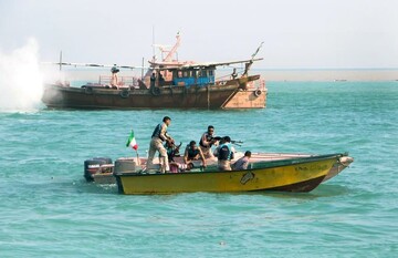 رهایی لنج های سرقتی از چنگال دزدان دریایی سومالی توسط ماموران چابهاری