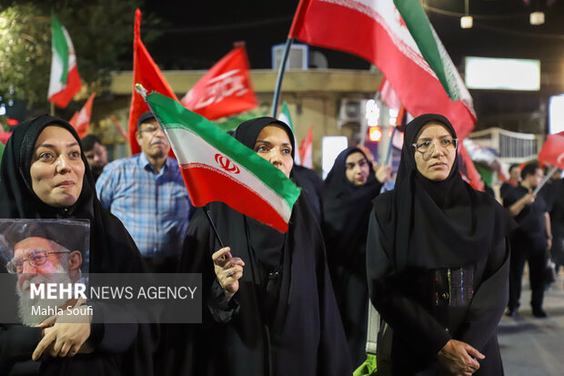 مراسم روز ایثار و مقاومت استان مرکزی