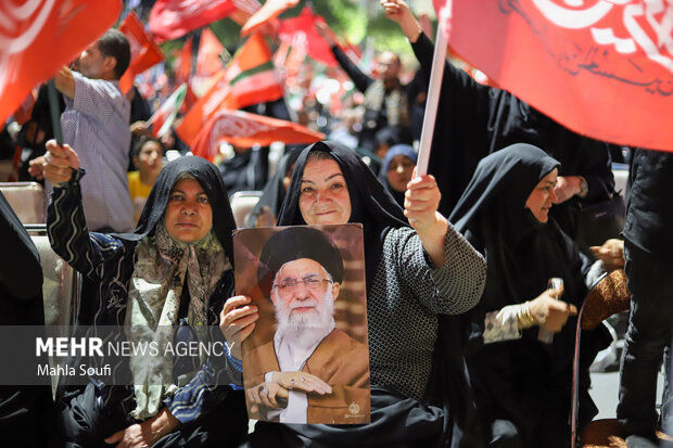 مراسم روز ایثار و مقاومت استان مرکزی