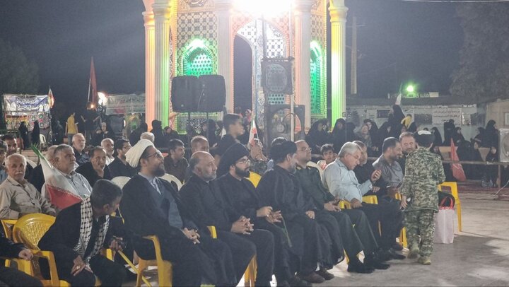 امام جمعه گناوه: نماز جمعه ذکر خدا و محور وحدت است