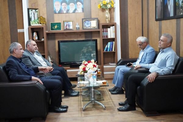 فرماندار گناوه: مهارت&zwnj;آموزی نقش مؤثری در بازپروری زندانیان دارد