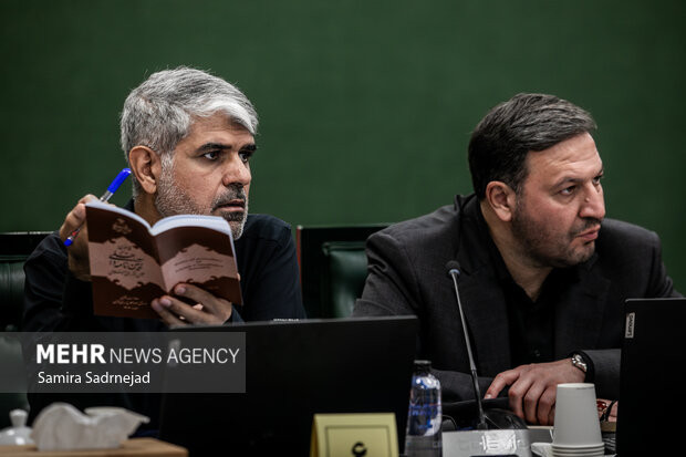 نشست علنی مجازی <a href='https://sayeb.ir/tag/%d9%85%d8%ac%d9%84%d8%b3-%d8%b4%d9%88%d8%b1%d8%a7%db%8c-%d8%a7%d8%b3%d9%84%d8%a7%d9%85%db%8c'></div>مجلس شورای اسلامی</a>